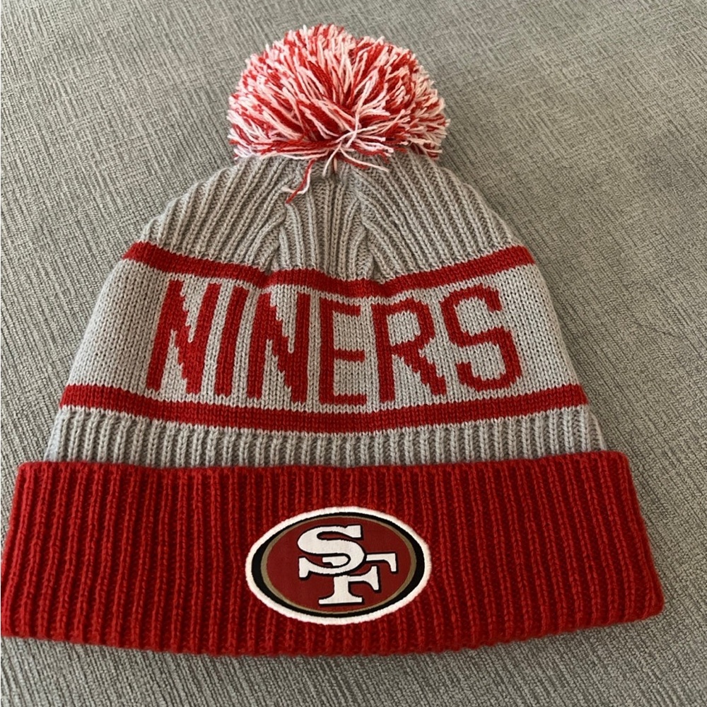 Niners beanie. One size.